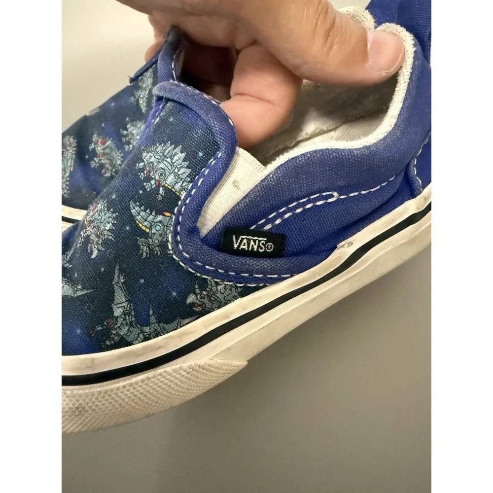 Vans Toddler Dinosaur Slip-On Shoes toddler size 6.5. SB25
